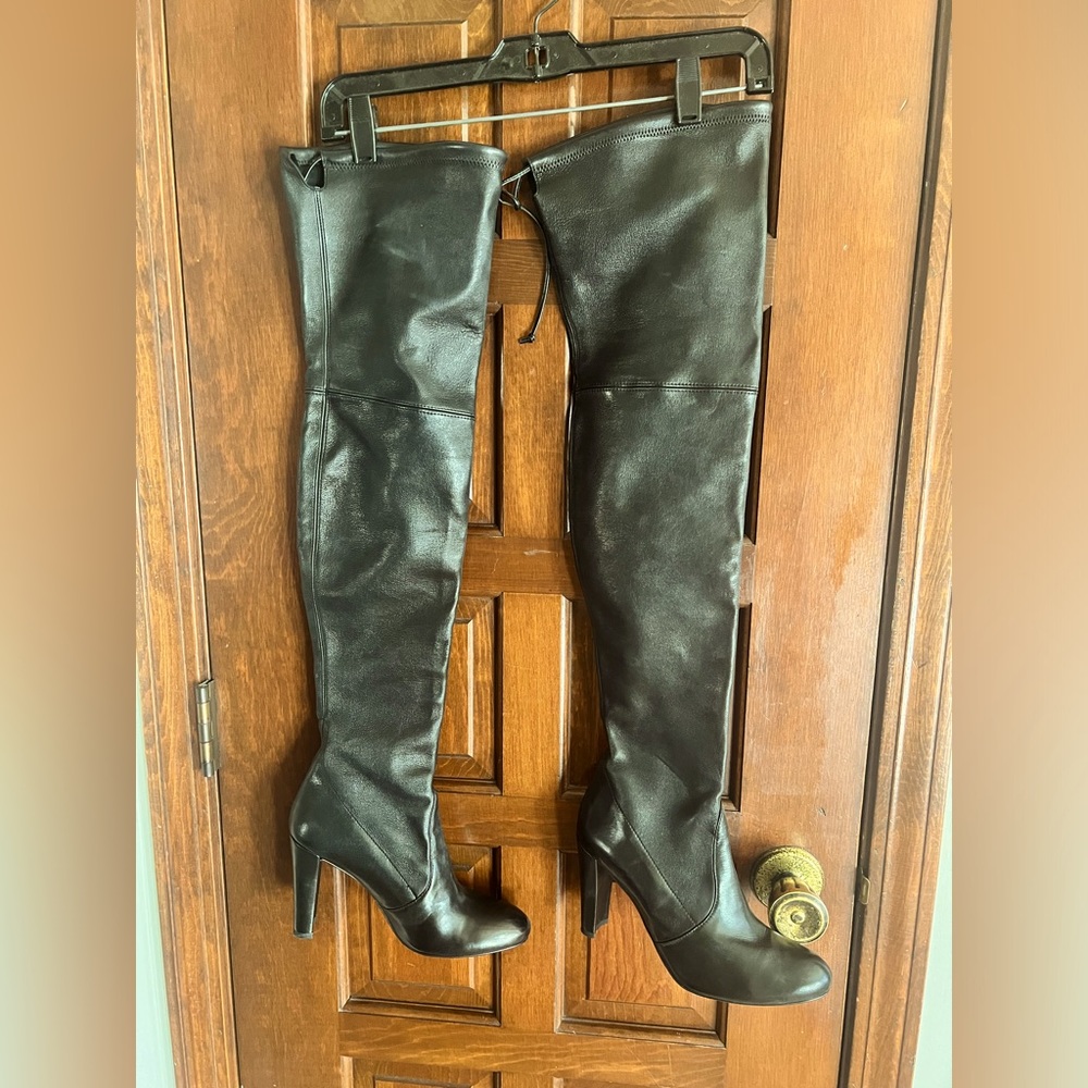 Stuart Weizman Highland Boots